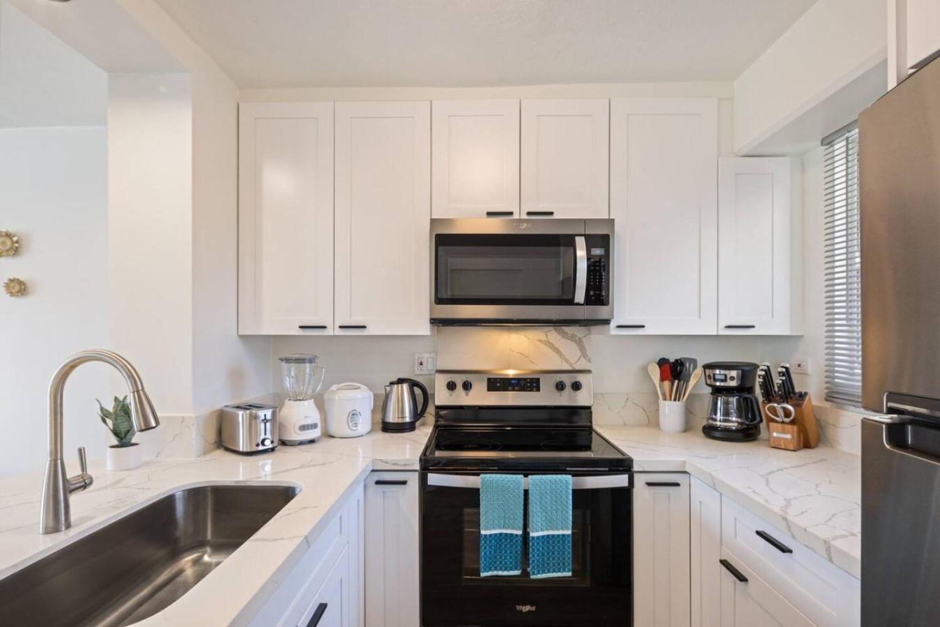 Apartment 401 Free Parking 10 Min 2b-waikiki Ala Moana